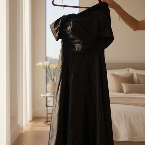 Elegant Asymmetrical Black Dress - Picture 3 of 5